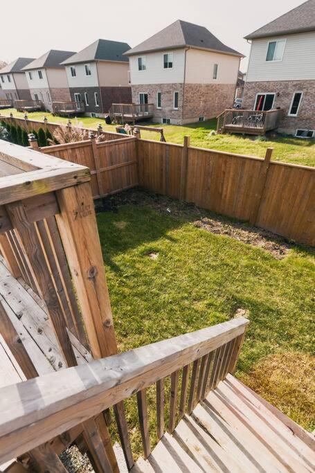5 Beds On The Rapids - 5 Mins To The Falls Villa Niagara Falls Exterior photo